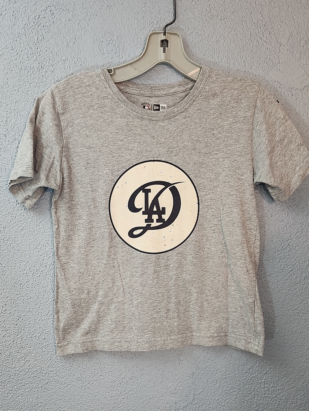 Genuine Merchandise Light Gray Tee with White & Black LA Logo